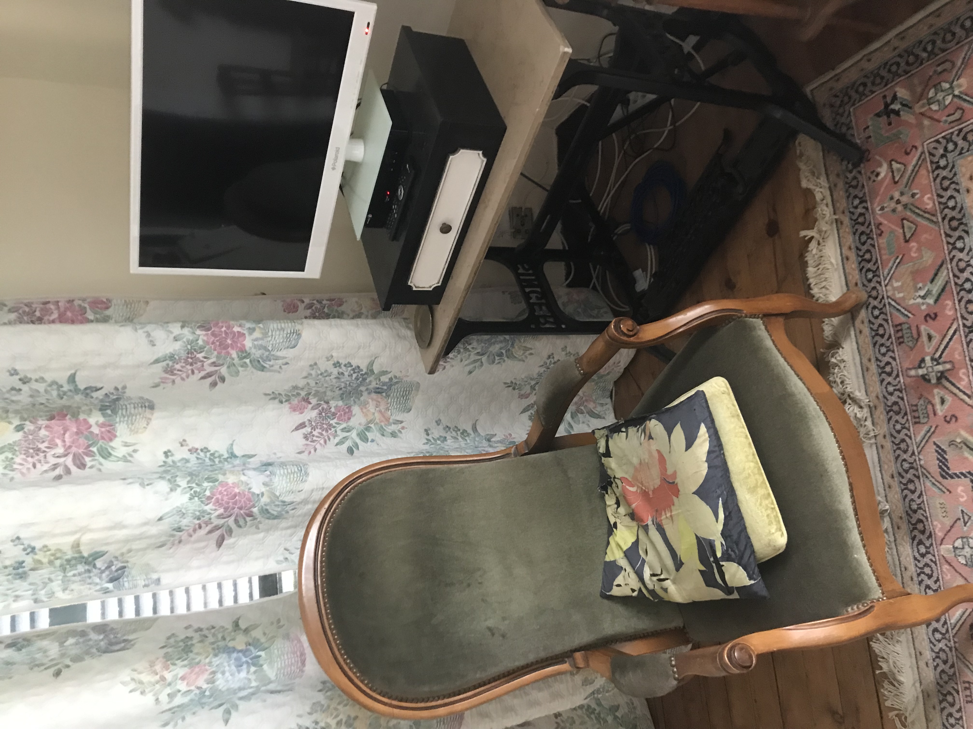 Fauteuil 1er Gauche.jpg